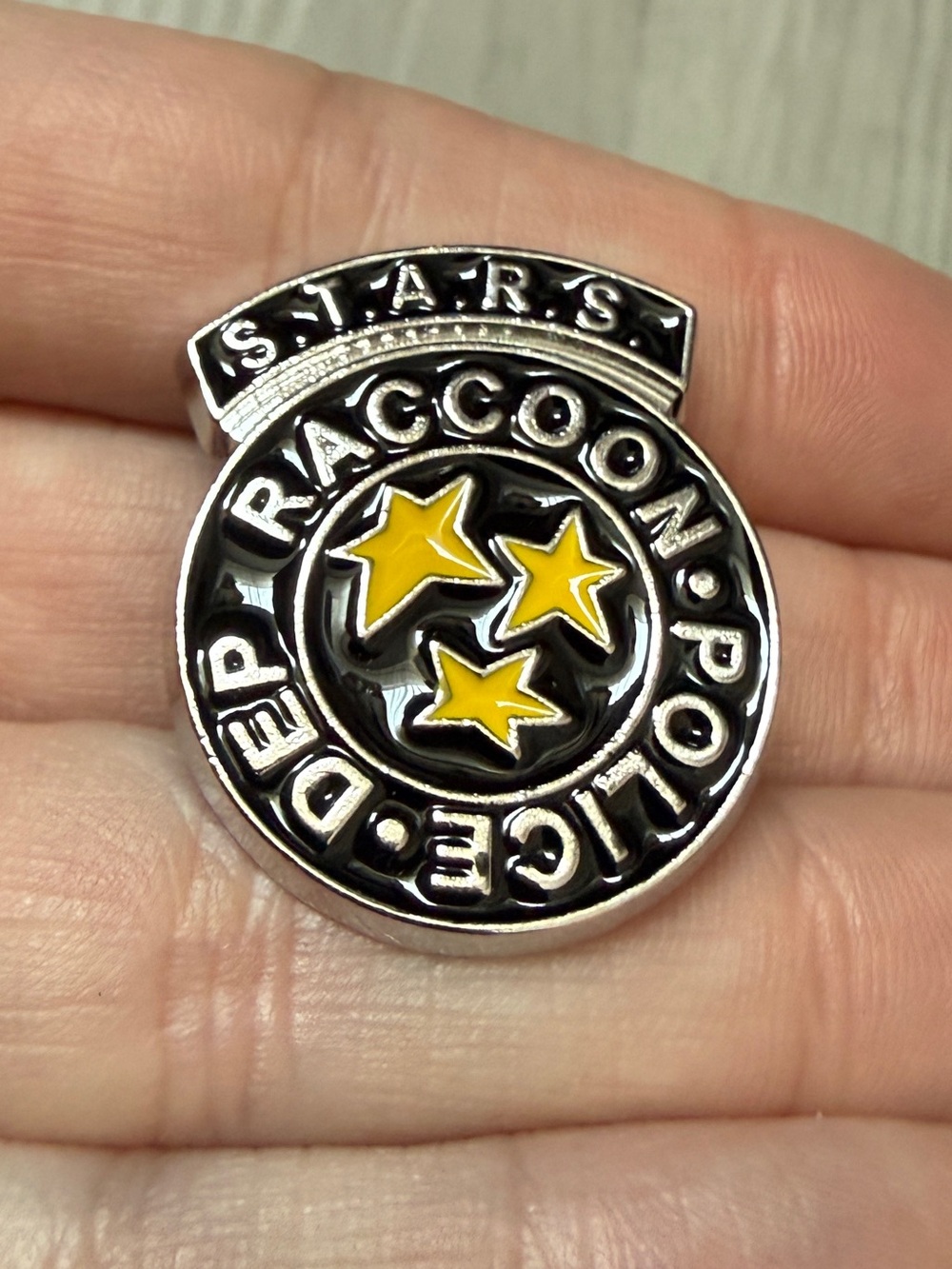 New Resident Evil Raccoon Police 1" Tall Logo Enamel Metal Pin-  Mailed from USA